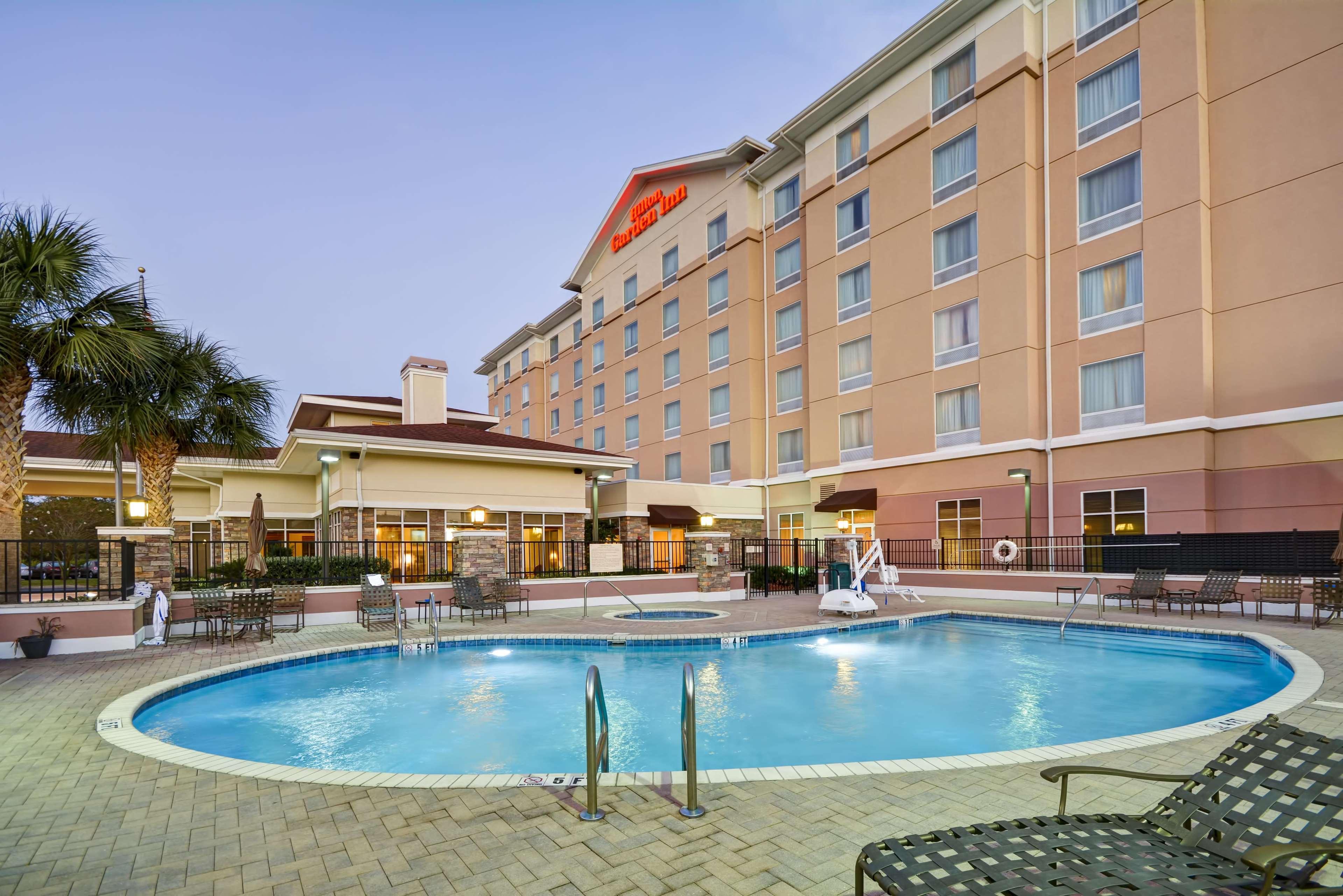 Hilton Garden Inn Tampa Riverview Brandon Exterior foto